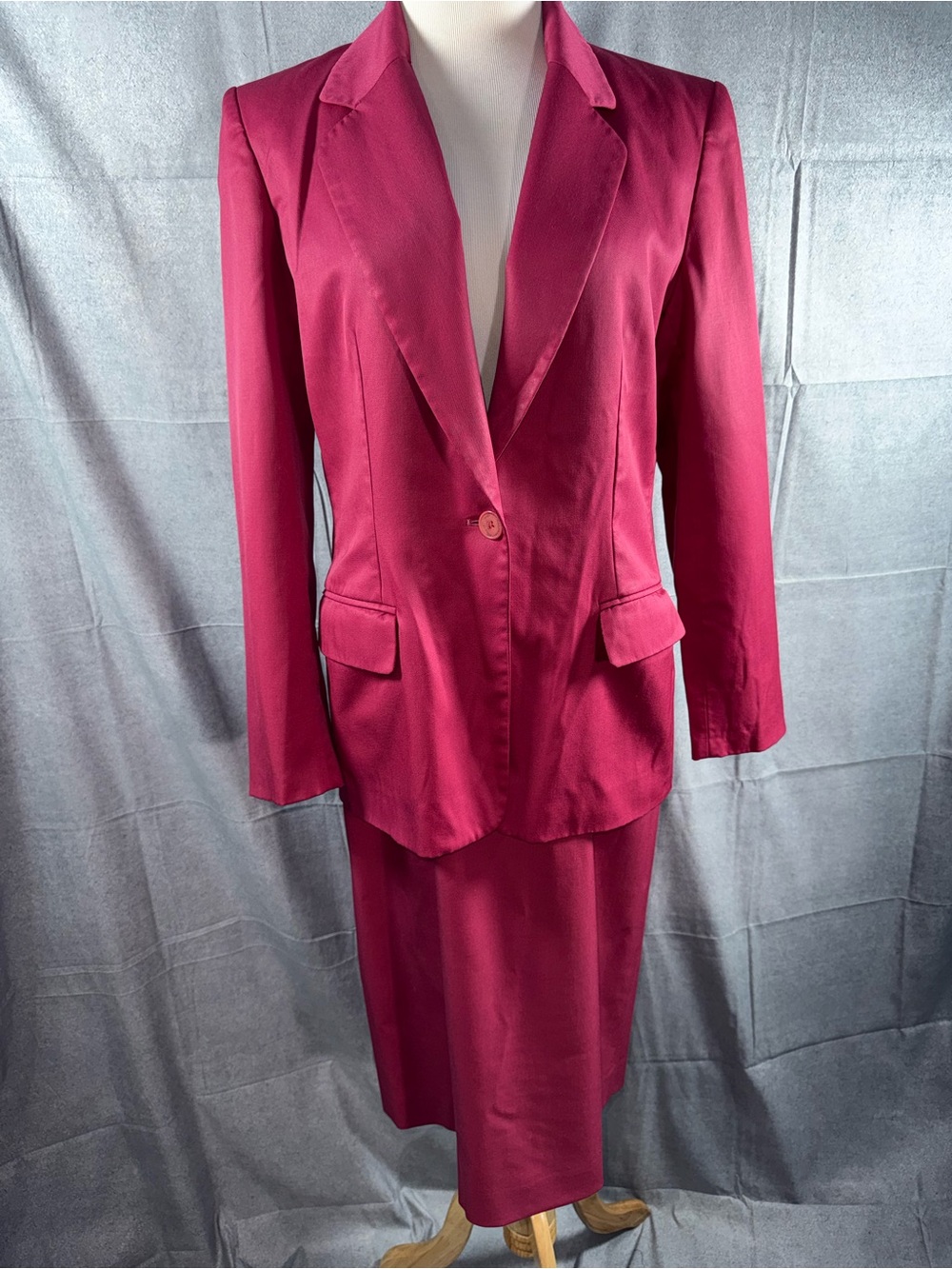 2481-Vintage Pendleton Fuchsia Women's Blazer and Skirt Set